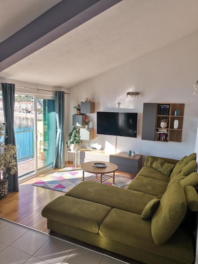 Apartment By The Sea Podgora Eksteriør bilde