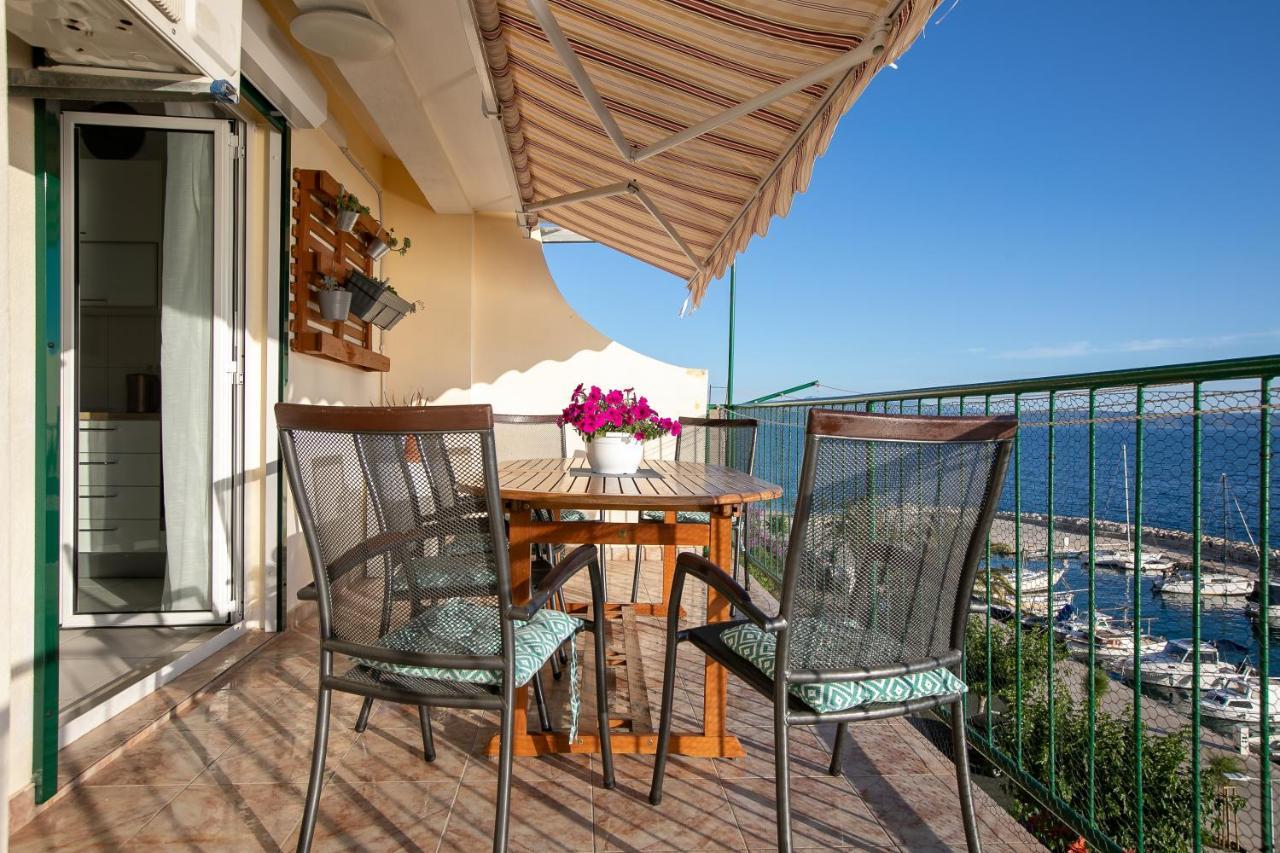 Apartment By The Sea Podgora Eksteriør bilde